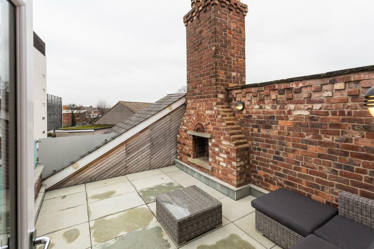Apartamento The Penthouse, Opposite Sale Metrolink, Includes Free Parking Exterior foto